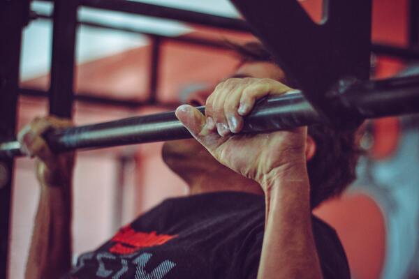 why-do-my-hands-hurt-when-i-do-pull-ups-fit-body-schedule